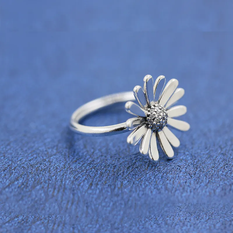 925 Sterling Silver Pave Daisy Flower Statement Ring with Clear Stones Fit Pandora Charm Jewelry Engagement Wedding Lovers Fashion Ring For Women