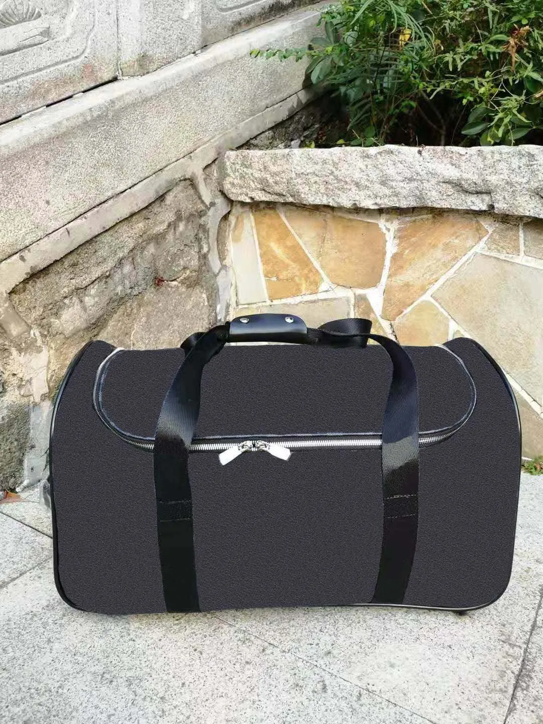 Main bagages 2R Rolling Femmes Continuez sur des bagages Trollley Suitcase de haute qualité Horizon Horizon Souffle Soft Duffel Sac