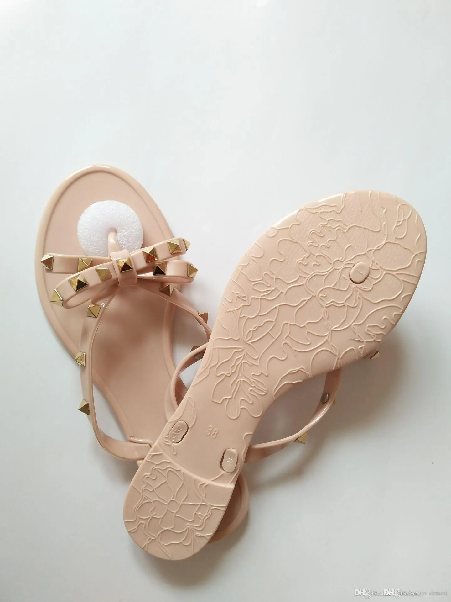 New 2018 Woman Summer Sandals Rivets big bowknot Flip Flops Beach Sandalias Femininas Flat Jelly Designer Sandals