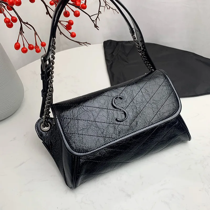 2021 new summer cowhide all-match leather large-capacity bag shoulder messenger female chain wanderingr