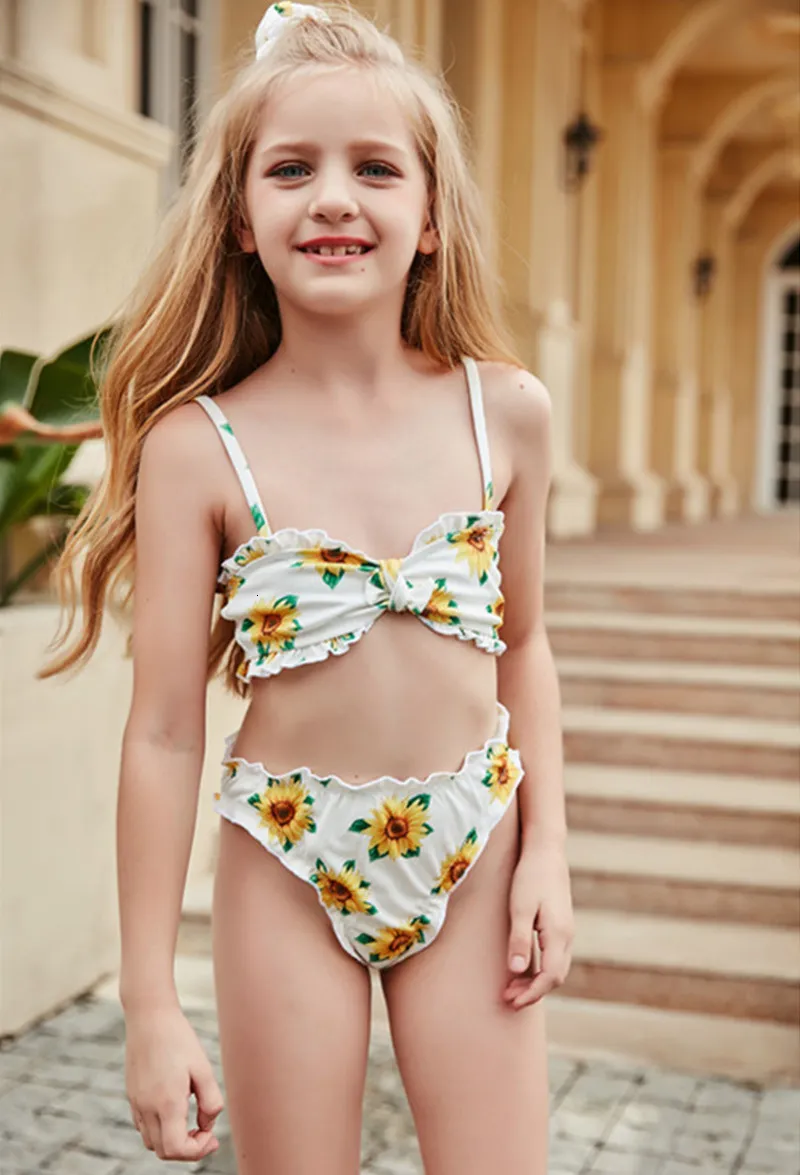 Teen Ages Children Swimsuit Bikini Wholesale Summer Fashion