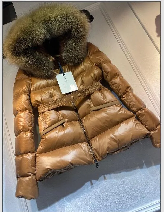 Kvinnor 100% Big Real Fox Fur Hooded Down Coat Thick Warm Double Zipper Jacket Waterproof Parkas Black Yellow Green Color Size 1234
