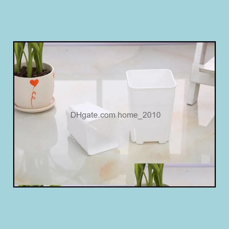 Wholesale Japanese Design 3 size option side leakage square plastic flowerpot for succulent plants white black nursery pot, plant