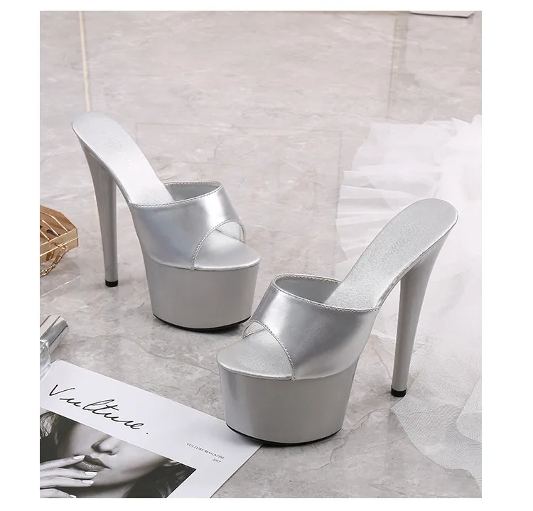 Hokszvy 2020 Ny patentläder Fisk Toe Special High Heels Fine Sexy Black Platform Heels Sandaler Kvinna Sommar Sdge3522