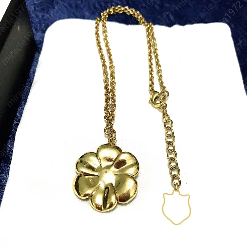 Fashion Flower Necklace Women Gold Necklaces Designer Necklace Women Long Necklaces Lady Torque Vintage Fine Jewelry 2181638XS