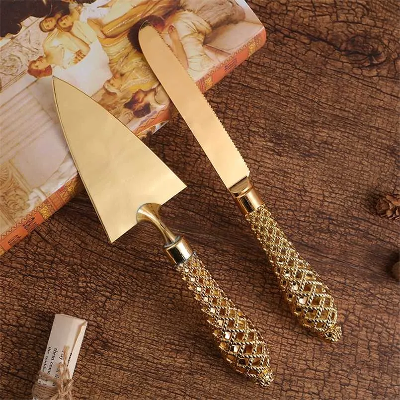 Högkvalitativ västerländsk bakplåt Hålhandtag Triangulär Pizza Shovel Cake Dessert Cutter Two-Piece Set Gold Bestick 211108