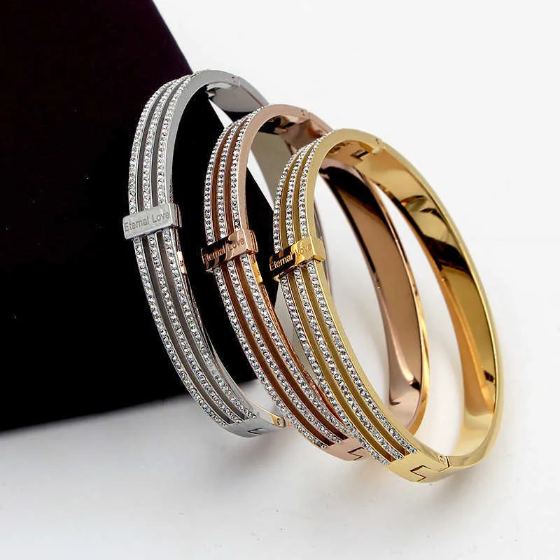 Women's Chunky Gold Curb Bracelet 5mm | Misc. Jewellery