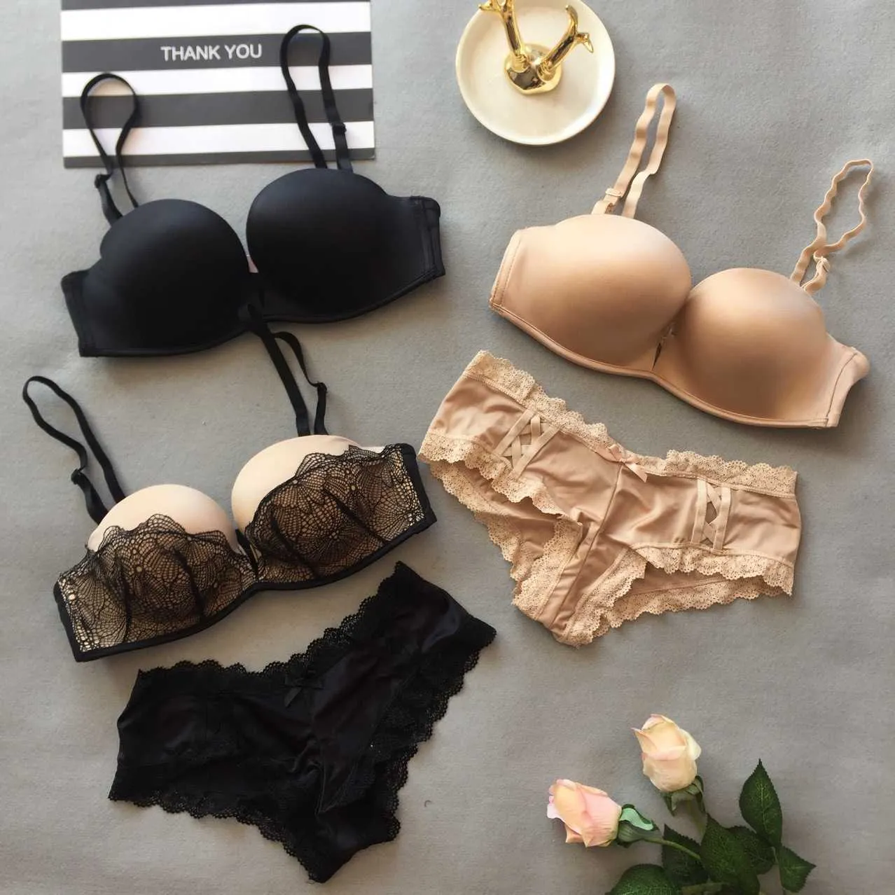 Thickened Half Cup Non Slip Gathered Tube Top Half Cup Bra Set With Lace  Simple And Generous Ladies Underwear Q0705 From Sihuai03, $16.08