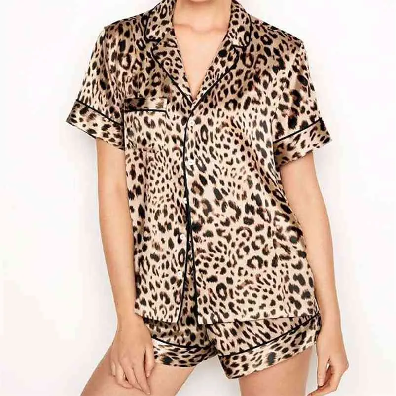 Pijama curto de verão para mulheres Leopard Imprimir Sleepwear Pijamas Satin Silk Pijamas PJS 2 Piece Set Loungewear Roupas Início Pijamas 210831