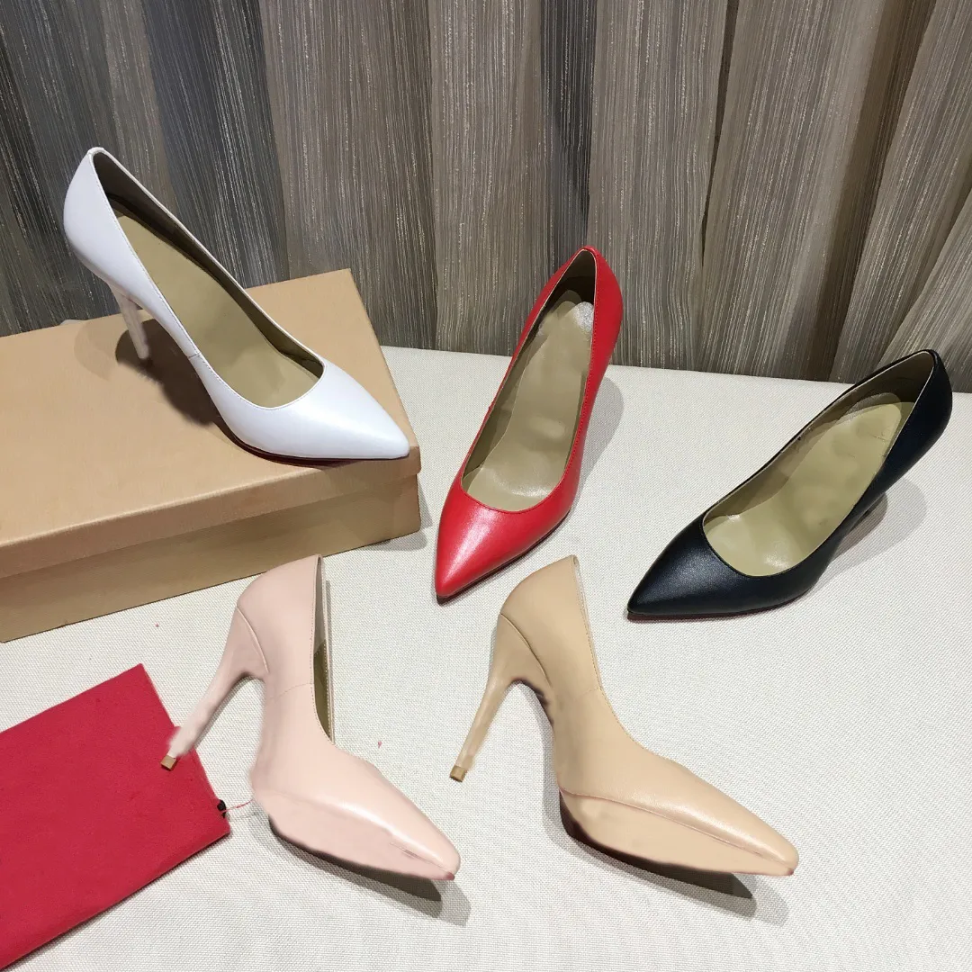 Designer Talons Hauts Rouge Femmes Chaussures Habillées Dames Nude Noir Cuir Brillant Clouté Pointu Rivet Sandales D'été Banquet Styliste Fête Boîte À Chaussures De Mariage