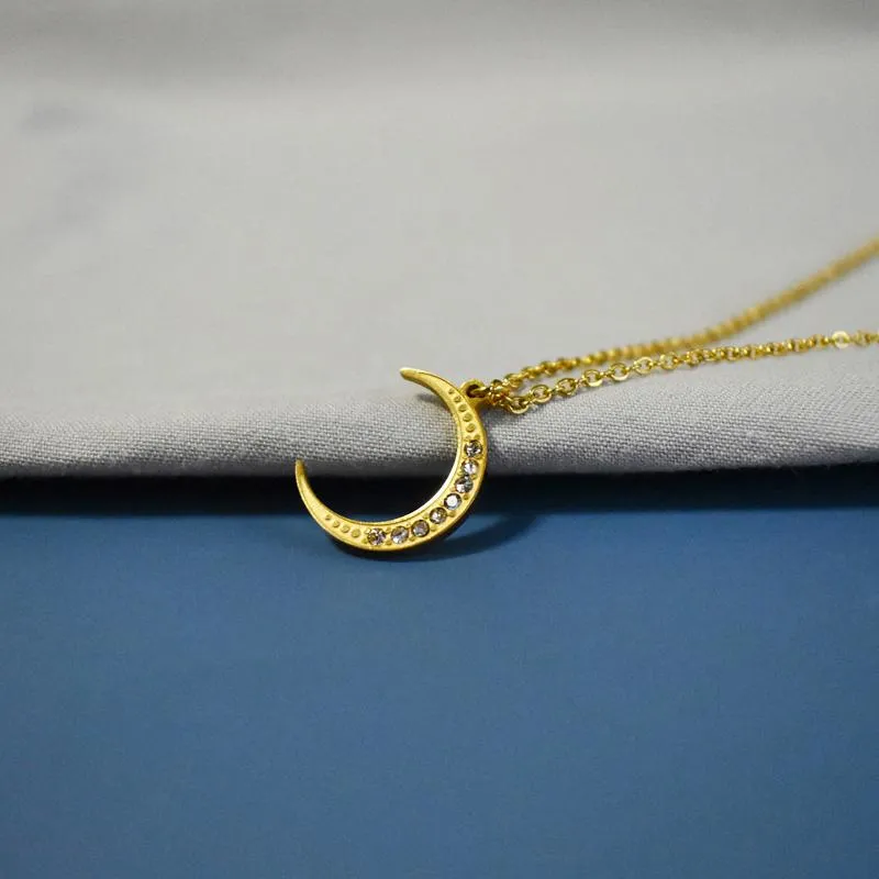 Pendant Necklaces 2021 Simple Crescent Moon Necklace Plain Half Crystal For Women Stainless Steel Fashion Jewelry