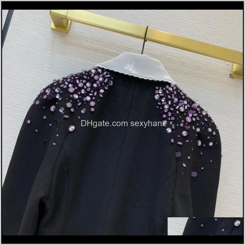 2020 new ladies high quality fashion long sleeve neckline silk embroidered lace collar stitching rhinestone wool coat 11241