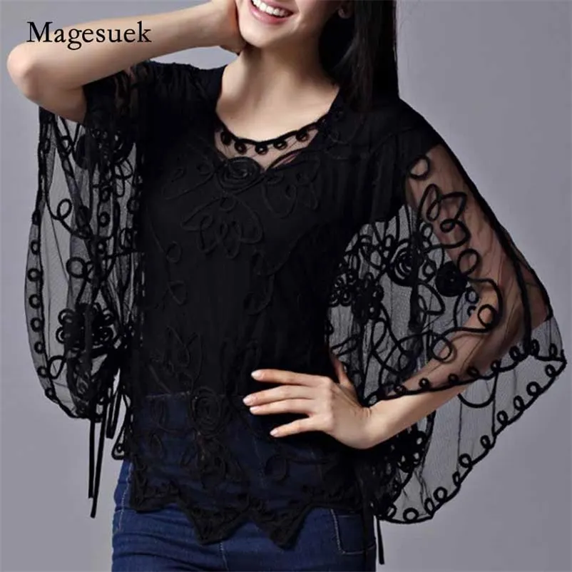 Plus Size Summer Blouse With Batwing Sleeves, Hollow Lace Shirt And  Cardigan Loose Fit Linen Clothing For Women Style 803J 210518 From Mu03,  $12.84