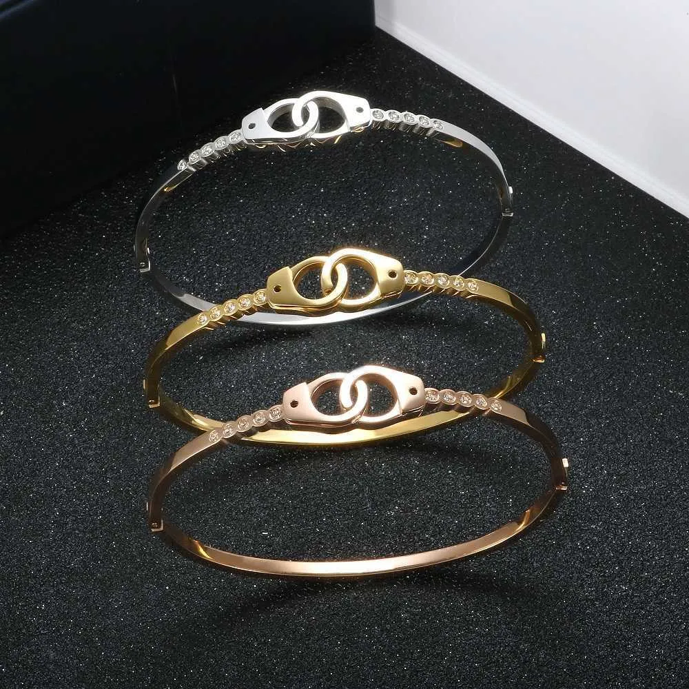 Fashion Handcuffs Shape Stainless Steel Bracelets Bangles Cz Crystal Bracelet for Women Girls Bride Wedding Party Jewelry Gift Q0719