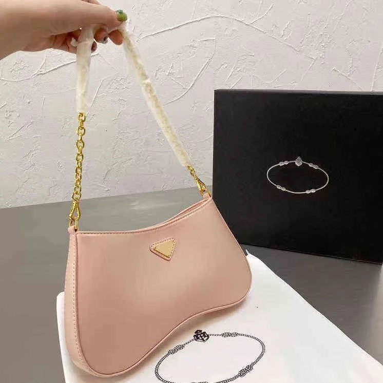 Ladies brand high-end luxury patent leather underarm bag designer classic hipster essential size