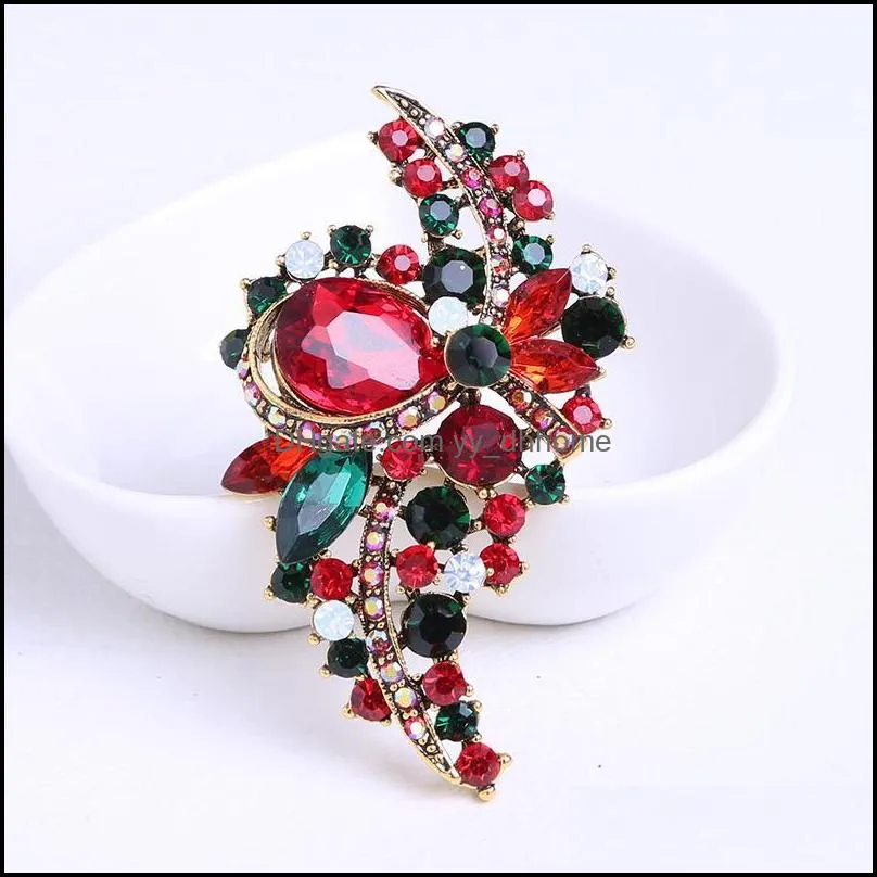 Pins, Brooches High-Quality Exquisite Rhinestone Glass Brooch Banquet Dress Accessories Fashion Superstar With Clothing