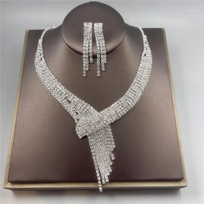 Orecchini Collana Moda Set di gioielli da sposa di lusso per gioielli da damigella d'onore da sposa Set di orecchini pendenti in cristallo austriaco Regalo all'ingrosso