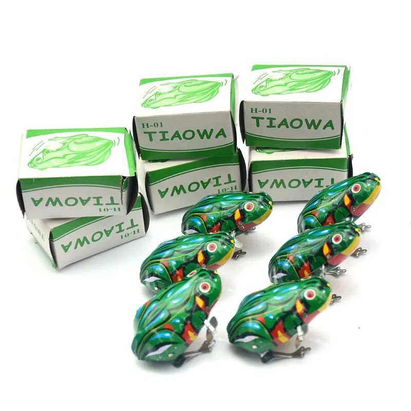 Retro Vintage Metal Wind Up Jumping Frog Clockwork Tin Toys Mini Pull