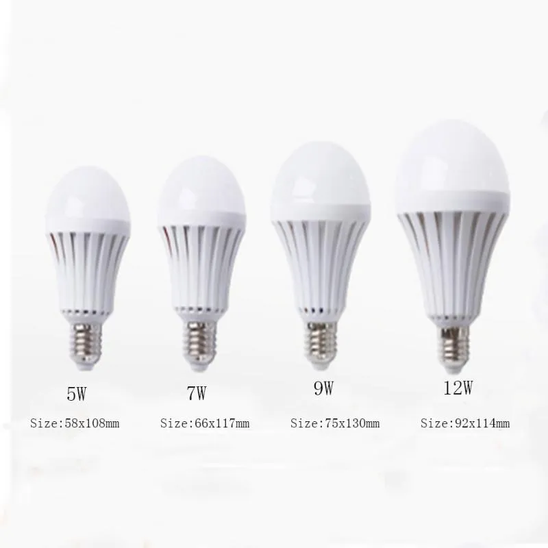 Luci di emergenza 5 X E27 Lampadina a LED Ricarica automatica 5W 7W 9W 12w Colore bianco Batteria ricaricabile Lampada Lampada AC85-265V
