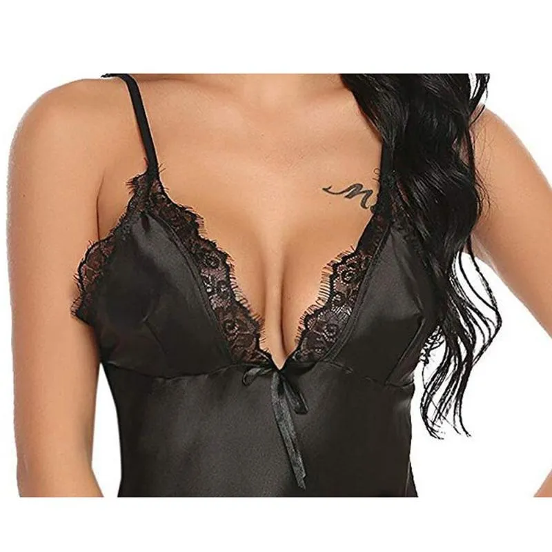 Pigiama da donna Ladies Sexy Lingerie di pizzo Biancheria da notte Intimo Babydoll Sleepwear Bow Nighty Bras Sets301O