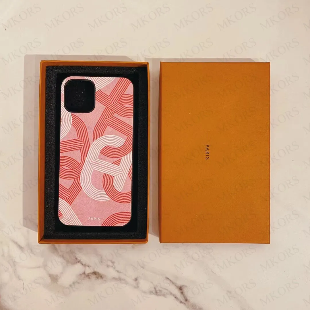 Carriage Design Clip Chain Case Telefon dla iPhone'a 12 Mini 12Pro 11 Pro 11Pro X XS Max XR 8 7 Plus Leather Vivid Skin Pattern Case Back Cover + Box