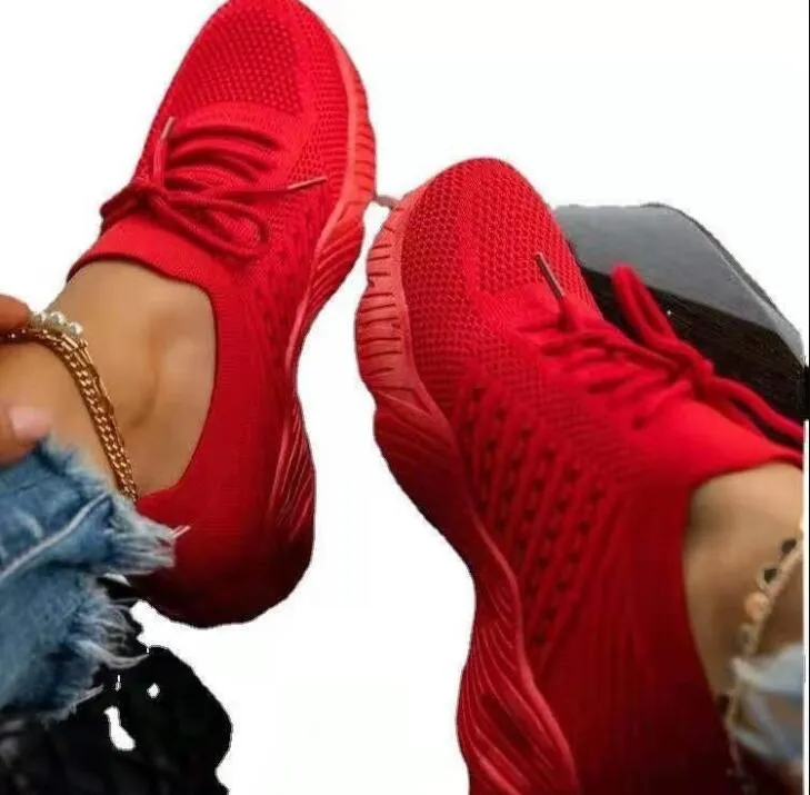 Кроссовки Обувь 2023 г. Модная женская обувь на платформе со шнуровкой Лето Плюс Размер Плоская сетчатая спортивная обувь Женская вулканизированная обувь