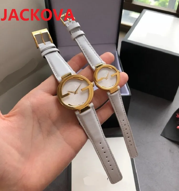 Célèbres montres de créateurs classiques Luxe Mode Cristal Double G En Cuir Véritable Hommes Montres Femmes Dames quartz Couples Montre-Bracelet montre de luxe