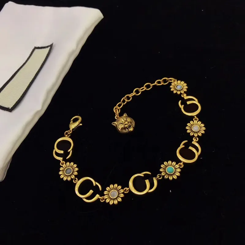 Femmes Bracelets Daisy Gold Chain Tiger Femmes Designer de luxe G Bracelet Bijoux Chaînes de Créateurs de Luxe Femmes Pour Hommes 2203102