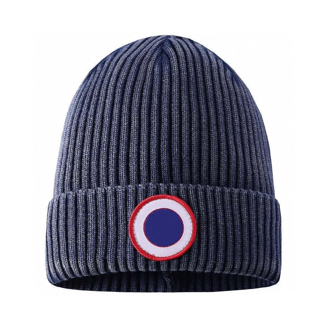 Top Sale men Beanie Luxury unisex knitted hat Gorros Bonnet CANADA Knit hats classical sports skull caps women casual outdoor GOOSE beanies