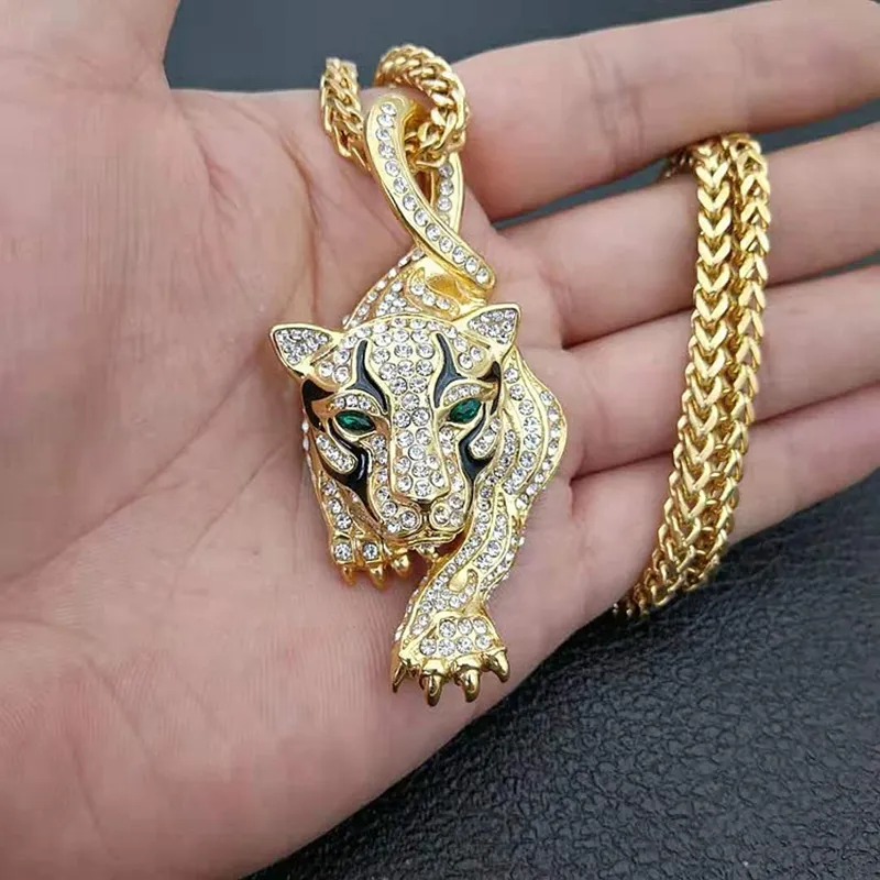 Halskette Luxus Herren 18K Gold eingelegter österreichischer Strassstein Smaragd Tiger Anhänger Schmuck