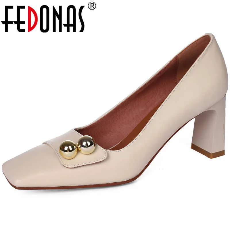 Elegante Beige Scarpe Donna Tacchi Moda Vera Pelle Décolleté Alti Poco Profondi Matrimonio Donna da Lavoro 210528