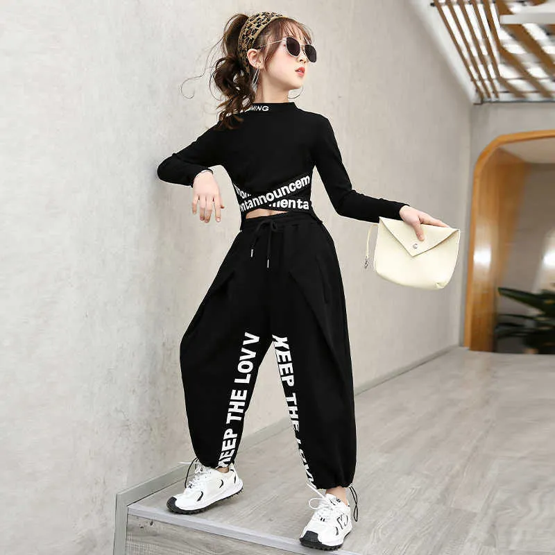 Girls Cotton Letter Crop Top Sport Suit For Dance And Hip Hop Kids