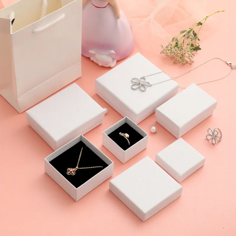 Cardboard Boxes For Jewelry: White Multi Size Gift Packing Boxes