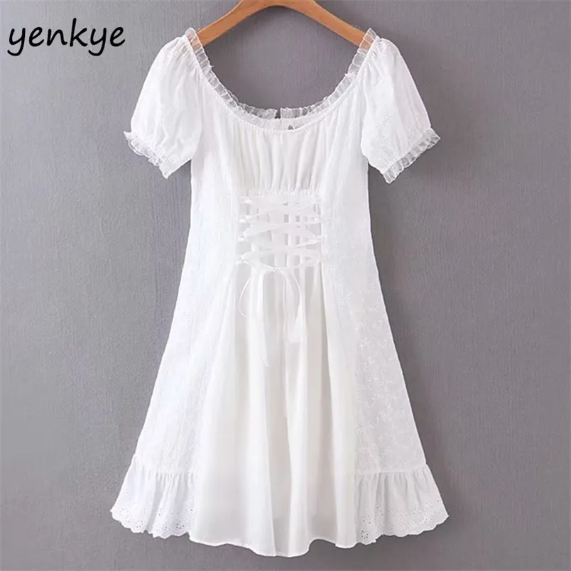 Fashion Women Sexy Off Shoulder White Lace Dress Romantic Lady Front Drawstring Bandage Short Sleeve A-line Mini Summer 210514