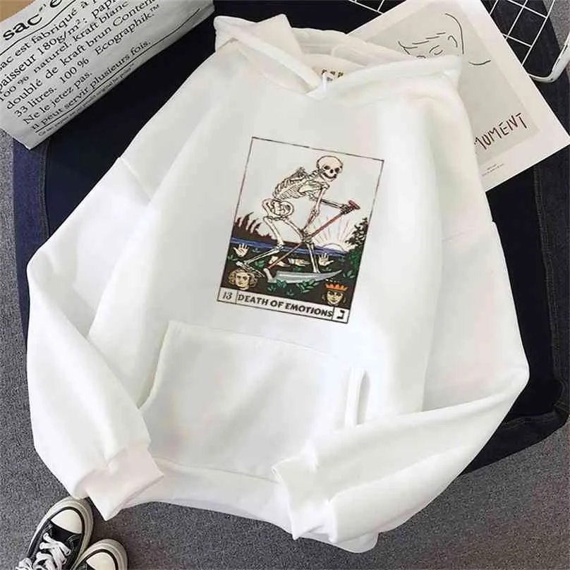 Imprimer Anime Crâne surdimensionné Femmes Sweat-shirt Kawaii Sweats à capuche Style coréen Pulls Femme Pleine manches Top harajuku vêtements 210805