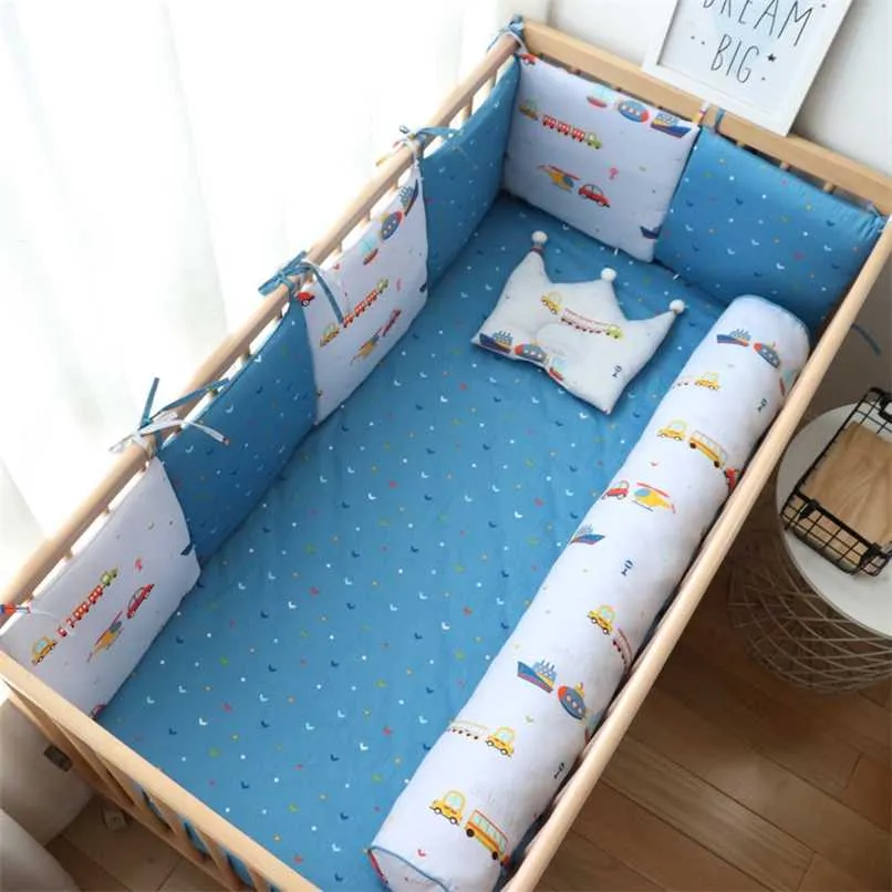 Baby Bumpers i Crib Protector för Borns Nordic Baby Room Decor Barn Tjock Soft Spjälsäng Bumper For Boy Girl Spädbarn Bed 211025