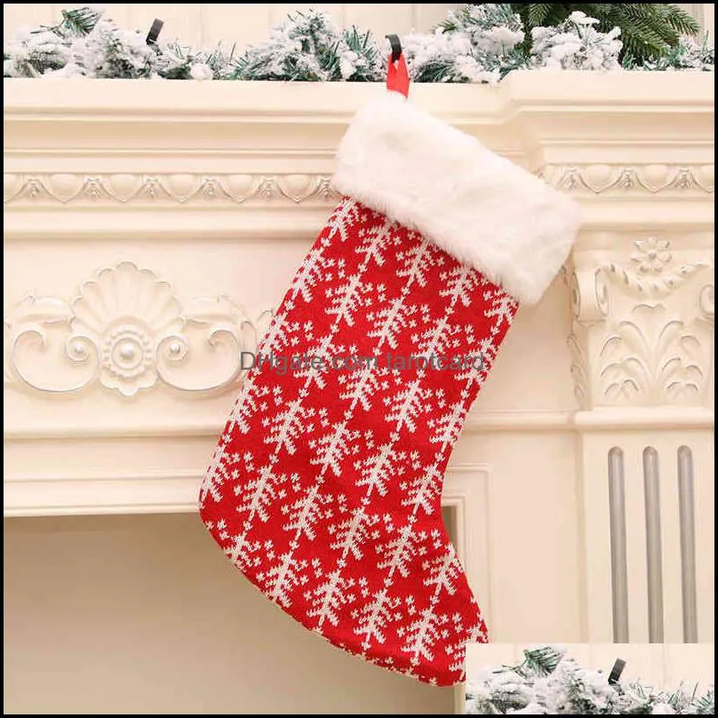 Delicate Cute Red White Stripe Christmas Gift Stocking Claus Socks Kids Candy Gifts Bag Holder Fireplace Xmas Tree Decoration