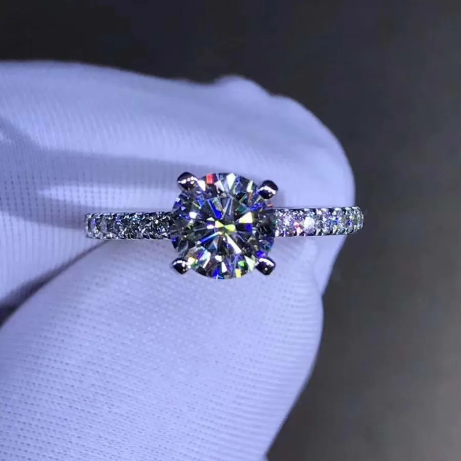 Bague de fiançailles en or blanc 14 carats avec diamant rond et brillant en moissanite pour anniversaire de mariage