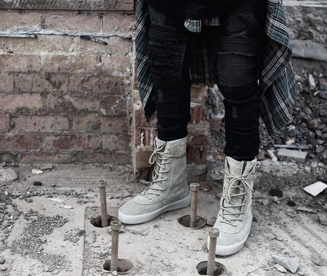Jeans Chaogao Street Justin Bieber The Same Slim Fit Black Little Foot Knee Hole Patch Men From 110 89 DHgate