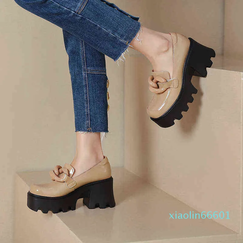 Fashion-Women Flat Platform Mary Jane Shoes Apricot Chain Decoration High Heels for Spring and Autumn Women Heeled Shoes