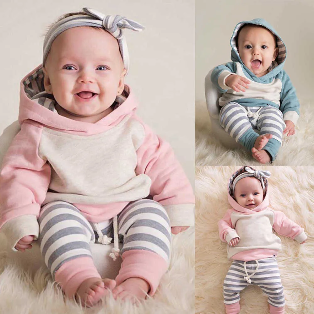 2019 herbst Neugeborenen Baby Mädchen Jungen Kleidung Langarm Streifen Mit Kapuze Tops + hosen + hut 3 stücke Set Super nette Baby Kleidung Outfits G1023