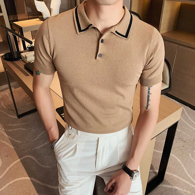 Marka Dzianiny Koszulka Polo Solid Color Business Casual Polo Lato Koszulki z krótkim rękawem Wysokiej Jakości Koszule Golfowe Męskie Odzież 210527