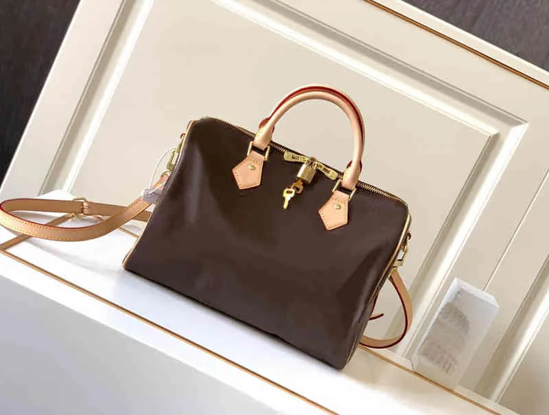2021 Fashion Designers Women Handbags Luxurys Lady Shoulder Bags High Quality Leather Messenger Bag Classic Flowers Crossbody Purses Chains Plaid Totes 40392