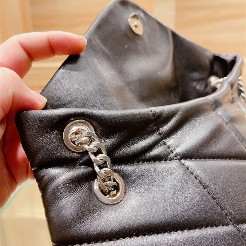 Top texture designer bags Evening Bags women sheepskin chain Shoulder Bag Fashion 6-color size 28cm With box