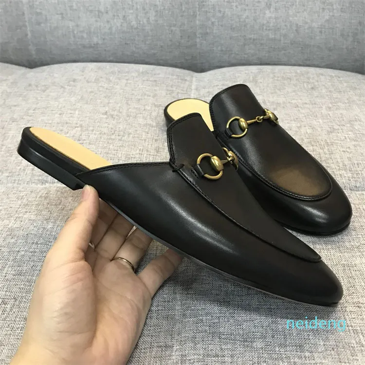 Muller Slipper Styles Äkta Läder Loafers Med Spänne Mode Kvinnor Princetown Tofflor Ladies Casual Mules Scuffs Womens 9696