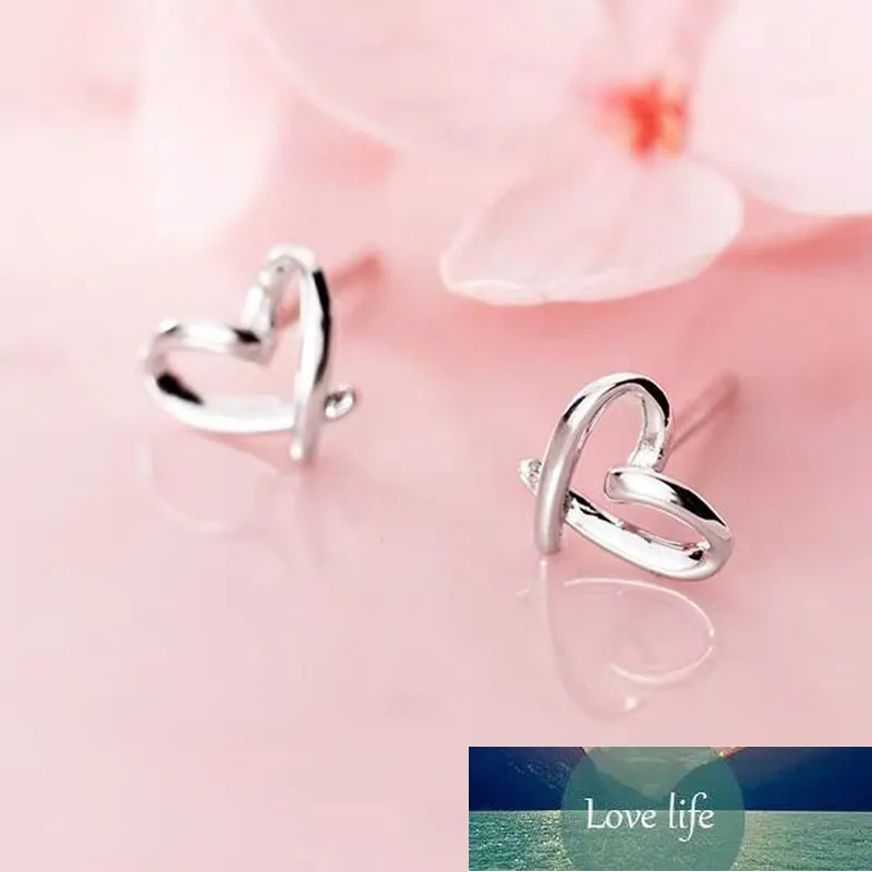 Élégant mignon coeur boucles d'oreilles couleur argent femmes bijoux à la mode accessoires Style coréen fille fête mariage cadeau d'anniversaire prix usine conception experte qualité