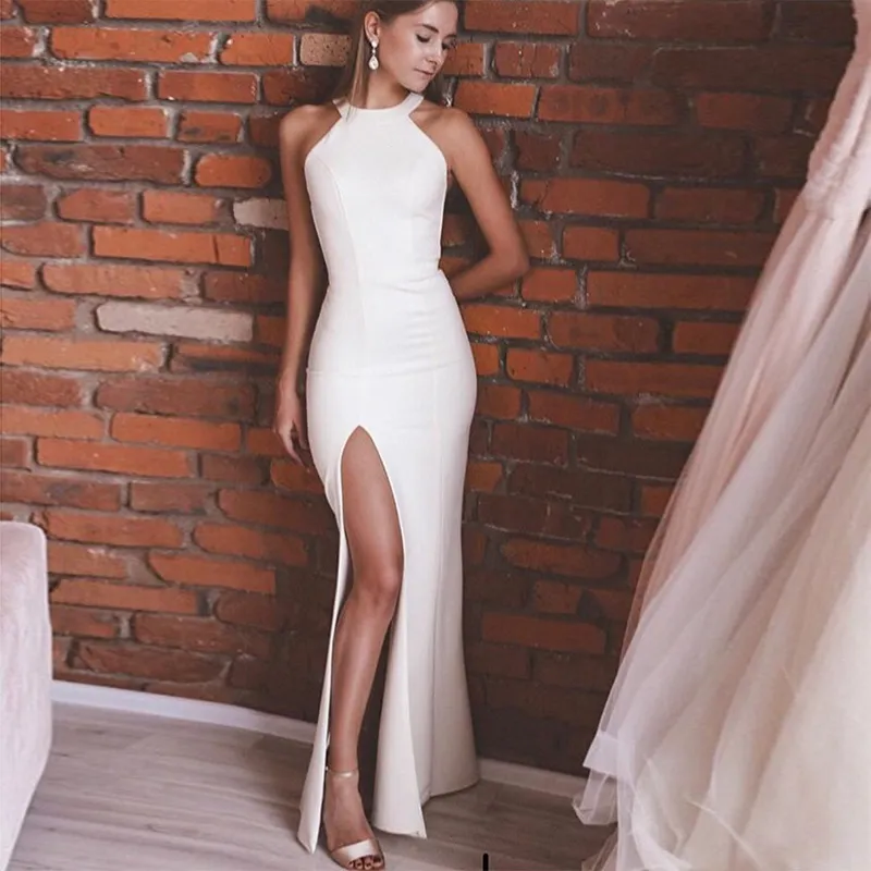 Yaz Basit Kılıf Gelinlik Kolsuz Halter Boyun Backless Seksi Ön Bölünmüş Robe De Mariee Custom Made Beyaz Fildişi Saten Gelin Elbiseler 2022 Gelinlikler