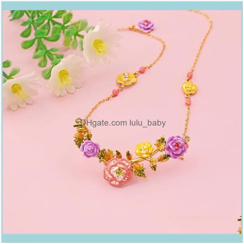 Pendant Necklaces European And American Style Pink Flower Women`s Necklace Jewelry Hand-painted Enamel Glaze Fine Clavicle Chain
