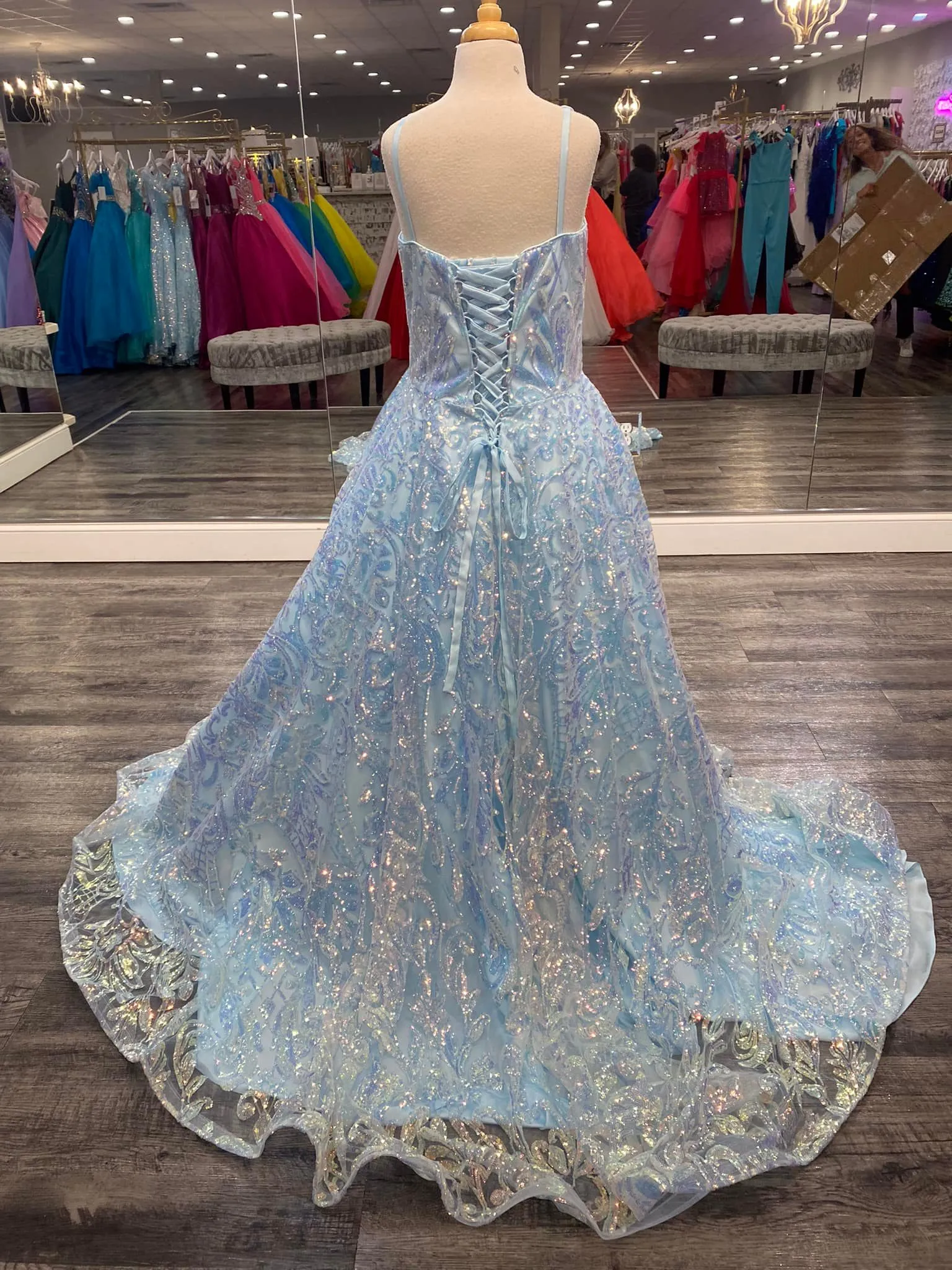 purple dress and shoes Zapaka Women Light Purple Prom Dress A Line Spaghetti Straps Floral Tulle Long Formal Dress, Lilac / M