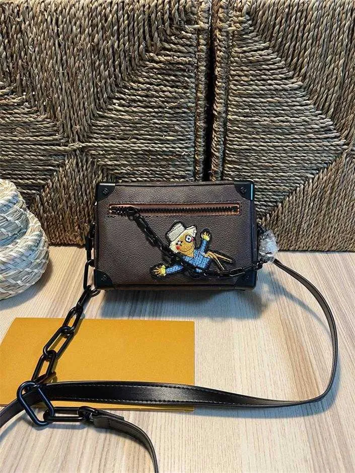 Top version Fashion ladies luxury one-shoulder messenger bag M80159 embroidery High-quality calfskin perfect shape High-end designer handbags